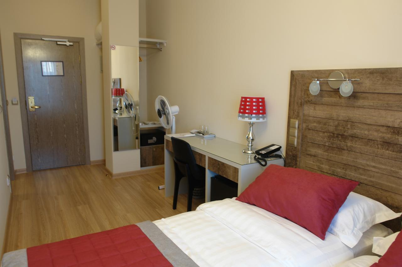 Grace Point Hotel Астана Екстериор снимка